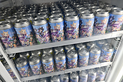 画像ギャラリー No.005のサムネイル画像 / 「ウマ娘」「グラブル」「シャドバWB」の専用商品も販売。Cygames作品のグッズを販売する“コンビニ風”店舗「CyConveni」,WACCA池袋に本日オープン