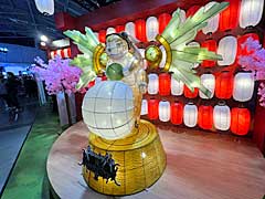 ［台北2023］「ロマサガRS」のキャンディの灯籠も。旧正月の華やかさを演出した「ロマンシング サガ」ブースをレポート