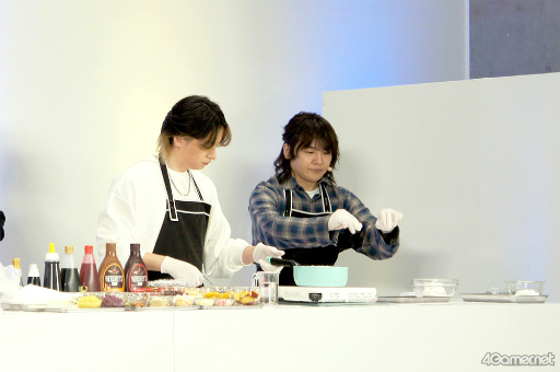 画像ギャラリー No.009のサムネイル画像 / 「Crazy:B」が集結! 「CAFE CINNAMON ニキズキッチンvol.4」Blu-ray発売記念イベント公開収録レポ&キャストインタビュー