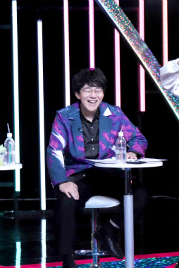 ���������꡼ No.006�Υ���ͥ������ / �������㥹�Ƚб�ɥ饤�־����ȯɽ���줿�֤��󥹥�������10��ǯ���ۿ��򿶤��֤롣���㥹�ȥ����Ȥ⤪�Ϥ�