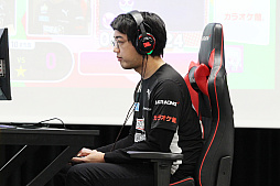 画像ギャラリー No.009のサムネイル画像 / 「ぷよぷよグランプリ 2025 ファイナル」会場レポート。台頭著しい若手を制し,7年ぶりの栄冠を勝ち取ったのはdelta選手。壇上の涙は感動を誘った