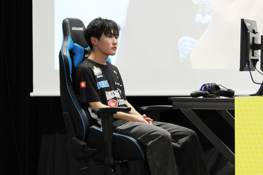 画像ギャラリー No.014のサムネイル画像 / 「ぷよぷよグランプリ 2025 ファイナル」会場レポート。台頭著しい若手を制し,7年ぶりの栄冠を勝ち取ったのはdelta選手。壇上の涙は感動を誘った