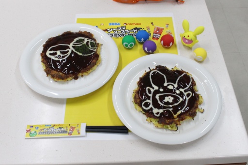 画像ギャラリー No.014のサムネイル画像 / 「ぷよぷよ」とオタフクソース,異色のコラボを夏休みの親子が体験。「ソース×ソースコードを学ぶ! プログラミング&お好み焼教室」開催