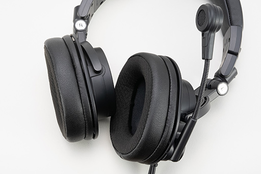画像集 No.018のサムネイル画像 / 【PR】オーディオテクニカの配信者向けヘッドセット「ATH-M50xSTS」は，配信の音声に本物のプロオーディオ品質をもたらす逸品だ