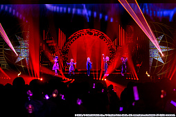 画像ギャラリー No.019のサムネイル画像 / 「プロジェクトセカイ」5周年を記念した3DCGライブをレポート。初音ミクや巡音ルカ，作中に登場する音楽ユニットのメンバーが等身大の姿で歌う！