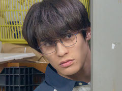 �ǲ����л���ס��ݺ⵱Ƿ�������ONE N' ONLY�δ� ů������餬�б顣����Τ�Liza�������