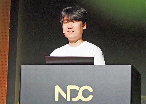 ���������꡼ No.001�Υ���ͥ������ / �֥֥롼���������֡�2.5�ͤ�3D�طʥ�����ϡ���2ǯ�ǡȺǤ�ʿ�Ѷ�̳���֤�û��������ɤΤޤޥ�������ˤ��ɤ��夤����NDC25��