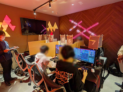 画像ギャラリー No.006のサムネイル画像 / 「NGS」オフイベ「アークスフレンドシップキャラバン 東京会場」レポート。エキシビションには声優の会 一太郎さんや西尾夕香さんらが出場