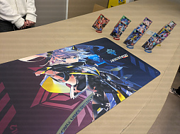 画像ギャラリー No.017のサムネイル画像 / 「NGS」オフイベ「アークスフレンドシップキャラバン 東京会場」レポート。エキシビションには声優の会 一太郎さんや西尾夕香さんらが出場