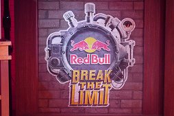 FINAL FANTASY VII REMAKE INTERGRADEפRTA٥ȡRed Bull Break The Limitɤݡ