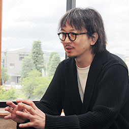 ꡼ No.004Υͥ / Υ󥿥ӥ塼βڥ˱ƶڤܤHYBE̾ѤƤޤǥȳĩ魯롣HYBE IM֥ɥ२פϡɤʿܻͤؤƤҤʤΤ