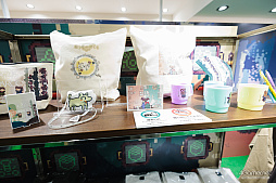 画像ギャラリー No.019のサムネイル画像 / 「違う冬のぼくら展」が池袋PARCOで開催中。ところにょり氏&企画を手がけたPARCO GAMESと講談社ゲームラボに見どころを聞いた