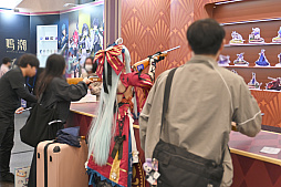 ꡼ No.015Υͥ / Ĭפ1ǯǰƳŤƤꥢ륤٥ȤݡȡΥ٥ƥ館륤󥿥饯䡤Ÿʪץ쥤䡼λƤʤɤڤ