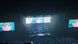 画像ギャラリー No.011のサムネイル画像 / 「鳴潮」のコンサートツアー“To the New World”東京公演レポート。ストーリーの感動が蘇る，心揺さぶるサウンドたち