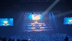 画像ギャラリー No.020のサムネイル画像 / 「鳴潮」のコンサートツアー“To the New World”東京公演レポート。ストーリーの感動が蘇る，心揺さぶるサウンドたち