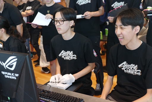 画像ギャラリー No.007のサムネイル画像 / 「ストリートファイター6」のプロゲーマーが講師となり,次世代を担う生徒を導く。「Red Bull 283 Academy」合宿レポート