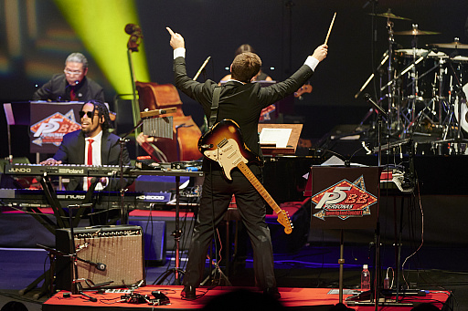 ���������꡼ No.010�Υ���ͥ������ / �֥ڥ륽��5 ���ڥ���롦�ӥå��Х�ɡ����󥵡��ȡפ���������ݡ��ȡ����Ƥ����ԥߥ塼������󤬡����ʤ��ߤγڶʤ򥸥㥺����󥸤���Ϫ