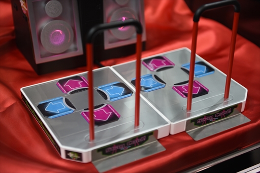 ꡼ No.006Υͥ / DanceDanceRevolution Classic Miniפμµץ̿ϤվñΤǤʤͷ٤ʻž夬