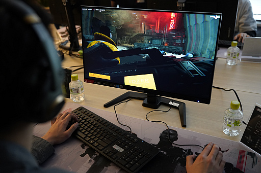 ���������꡼ No.022�Υ���ͥ������ / ��GTFO�פ��ݤ���10 Chambers�ο���Co-op��FPS�֥ǥ󡦥��֡���������פǡ���Ф��Ǿ���Х����ֶ�����θ����Ƥ���