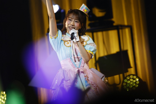 画像ギャラリー No.004のサムネイル画像 / 総勢30名のアイドルが夢の共演! 「ひみつのアイプリ×プリパラ」パワフル&ハートフルなライブをレポート