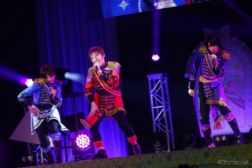 画像ギャラリー No.007のサムネイル画像 / 総勢30名のアイドルが夢の共演! 「ひみつのアイプリ×プリパラ」パワフル&ハートフルなライブをレポート