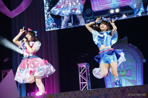 画像ギャラリー No.015のサムネイル画像 / 総勢30名のアイドルが夢の共演! 「ひみつのアイプリ×プリパラ」パワフル&ハートフルなライブをレポート