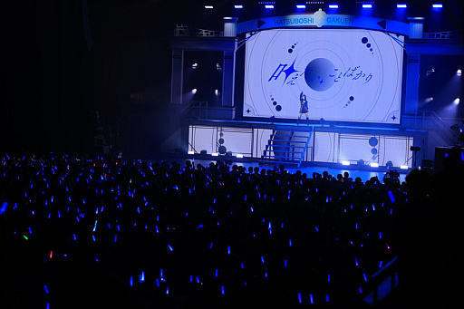 ���������꡼ No.003�Υ���ͥ������ / �饤�ֳ֡رॢ���ɥ�ޥ����� The 1st Period Spotlight Star�ץ�ݡ��ȡ�12�ͤΥ����ɥ뤬���줾��θ����򵱤�����