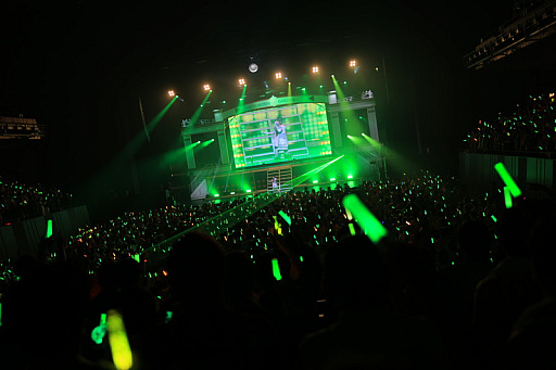 ���������꡼ No.005�Υ���ͥ������ / �饤�ֳ֡رॢ���ɥ�ޥ����� The 1st Period Spotlight Star�ץ�ݡ��ȡ�12�ͤΥ����ɥ뤬���줾��θ����򵱤�����