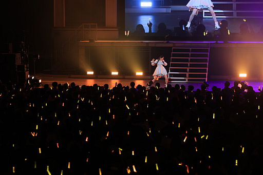 ���������꡼ No.012�Υ���ͥ������ / �饤�ֳ֡رॢ���ɥ�ޥ����� The 1st Period Spotlight Star�ץ�ݡ��ȡ�12�ͤΥ����ɥ뤬���줾��θ����򵱤�����