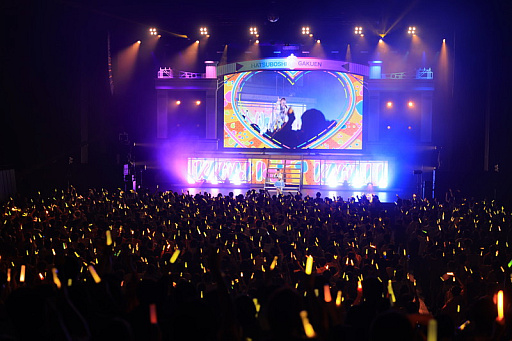 ���������꡼ No.028�Υ���ͥ������ / �饤�ֳ֡رॢ���ɥ�ޥ����� The 1st Period Spotlight Star�ץ�ݡ��ȡ�12�ͤΥ����ɥ뤬���줾��θ����򵱤�����