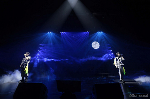 画像ギャラリー No.009のサムネイル画像 / 「18TRIP」ライブイベント「HAMAツアーズpresents “おもてなしライブ” -Sparkle-」♯01レポート。デュオ曲から新曲まで,観客を魅了した一夜