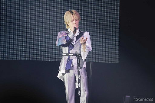 画像ギャラリー No.011のサムネイル画像 / 「18TRIP」ライブイベント「HAMAツアーズpresents “おもてなしライブ” -Sparkle-」♯01レポート。デュオ曲から新曲まで,観客を魅了した一夜