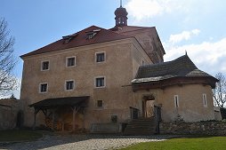 画像ギャラリー No.058のサムネイル画像 / 中世の宴で騒いだり,城や要塞に行ったり。チェコで「キングダムカム・デリバランスII」の舞台を巡ってきた