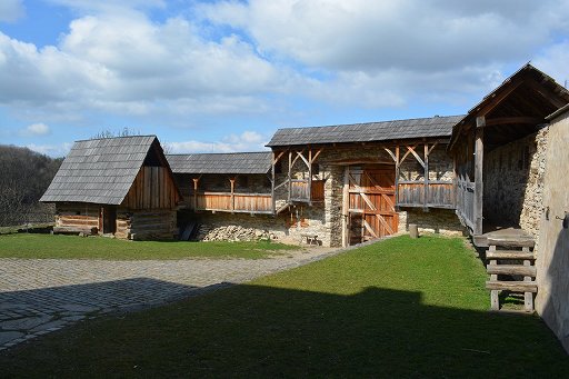 画像ギャラリー No.062のサムネイル画像 / 中世の宴で騒いだり,城や要塞に行ったり。チェコで「キングダムカム・デリバランスII」の舞台を巡ってきた