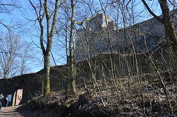 画像ギャラリー No.079のサムネイル画像 / 中世の宴で騒いだり,城や要塞に行ったり。チェコで「キングダムカム・デリバランスII」の舞台を巡ってきた