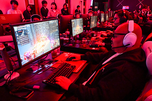 画像ギャラリー No.019のサムネイル画像 / 新作MMORPG「レイヴン2」の先行体験会をレポート。インフルエンサーが率いる3ギルドが,20vs.20vs.20のGvGコンテンツ「古代城塞」で激突!【PR】