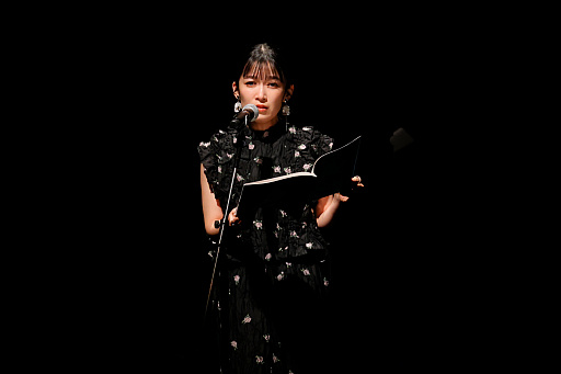 画像ギャラリー No.021のサムネイル画像 / 「HUNDRED LINE -最終防衛学園-」発売1周年記念イベントをレポート。声優陣による朗読劇では，感動のクライマックスの再現に涙する来場者も