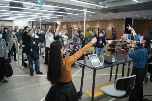 画像ギャラリー No.015のサムネイル画像 / 異色のマルチ展開が光るボードゲーム「アイドルアライブ」,第2回公式ファンミをレポート。4月24日には,1stアルバムのクラファンが始まる