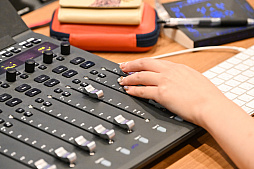 ���������꡼ No.005�Υ���ͥ������ / ��ã���व���ܤ롣��LINE ���ޤ�����󥸥㡼��Ⱦ��ǯ��ǰ���ʹ֤ˤʤä����ˡ��Ρ��ܤ�ܥ����ɼ�Ͽ�ˤ����⤷��