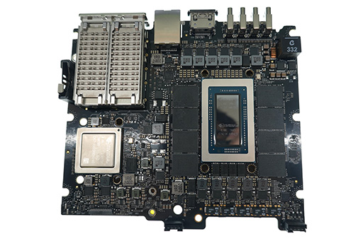 ���������꡼ No.021�Υ���ͥ������ / ��GeForce RTX 5060�פǤ⡤DLSS 4��Ŭ�Ѥ����4K�ǤΥ�����ץ쥤����ǽ�ˡ���NVIDIA����Ϫ���������Ѥ�AI���ʷ�