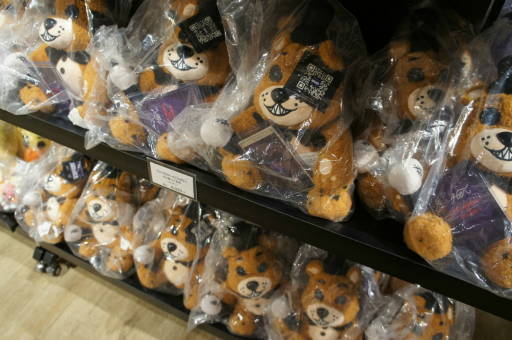 画像ギャラリー No.014のサムネイル画像 / 「Five Nights at Freddy's」のポップアップストアが東京と大阪で開催に。たくさんのグッズと,フレディたちの等身大POPがお出迎え!