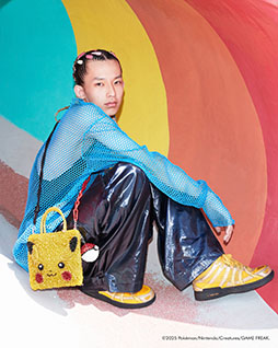 画像ギャラリー No.006のサムネイル画像 / 「アンテプリマ」×「ポケモン」コラボ商品「POKÉMON COLLECTION」，本日発売。ピカチュウ，イーブイがデザインされたバッグなどが登場