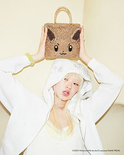 画像ギャラリー No.007のサムネイル画像 / 「アンテプリマ」×「ポケモン」コラボ商品「POKÉMON COLLECTION」，本日発売。ピカチュウ，イーブイがデザインされたバッグなどが登場