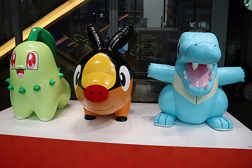 ꡼ No.012Υͥ / Pok&#233;mon LEGENDS Z-AפѤɽڥ륤٥ȤSHIBUYA TSUTAYAˤƴָǳ档ǰۤʤ򸫤ߥ쥷ƥƸ