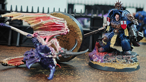 画像ギャラリー No.019のサムネイル画像 / そろそろ遊びたい「Warhammer 40,000」(後編)。面白いけど難しいと噂の対戦に挑戦してみたら,ミニチュアゲームの深みにハマってしまった話【PR】