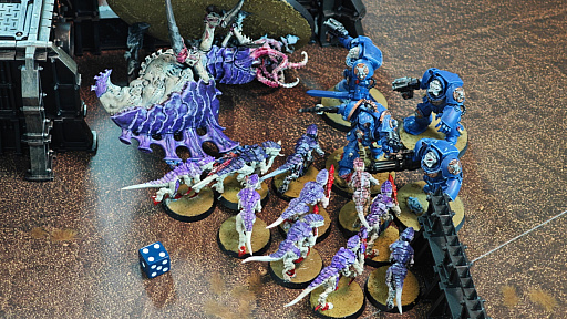 画像ギャラリー No.021のサムネイル画像 / そろそろ遊びたい「Warhammer 40,000」(後編)。面白いけど難しいと噂の対戦に挑戦してみたら,ミニチュアゲームの深みにハマってしまった話【PR】