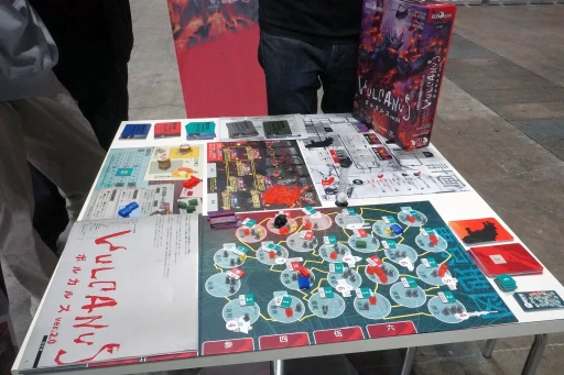 ���������꡼ No.003�Υ���ͥ������ / �Υץ쥤��ݡ����ӱۤ������ӱۤ���Τ��������Хȥ롣�־��Ӥ�����Υᥤ�ɥ饴��פΥܥɥ��ϡ���ڤ��ɤ߹礤���ڤ����껥������������ä�