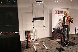 画像ギャラリー No.003のサムネイル画像 / グレース役・貫地谷しほりさんがサプライズ登場。夢グループとのコラボ経緯も明かされた「バイオハザード レクイエム 完成披露発表会」レポート