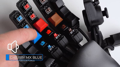 画像ギャラリー No.004のサムネイル画像 / Cherry MX採用でスイッチ周りのデザインを一新した片手用キーパッド「Azeron Keyzen」が登場