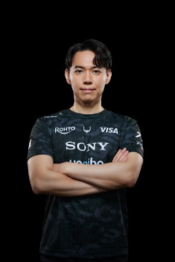 ꡼ No.025Υͥ / ץ󡤡ॷ祦2025׽Ÿ3Ƥȯɽơ٥ȤۿȤΥ塼򥢥ʥ